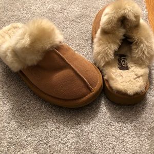 Ugg slide ons